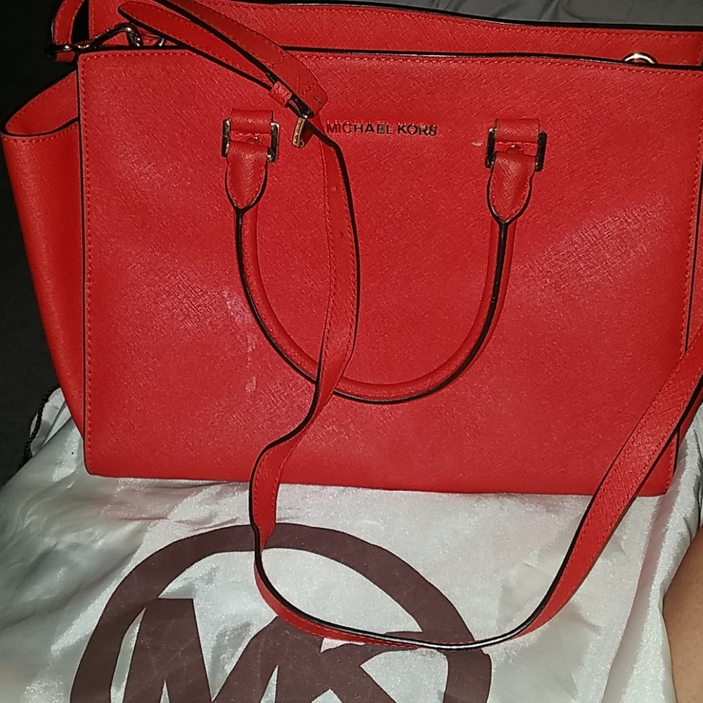 Michael Kors purse